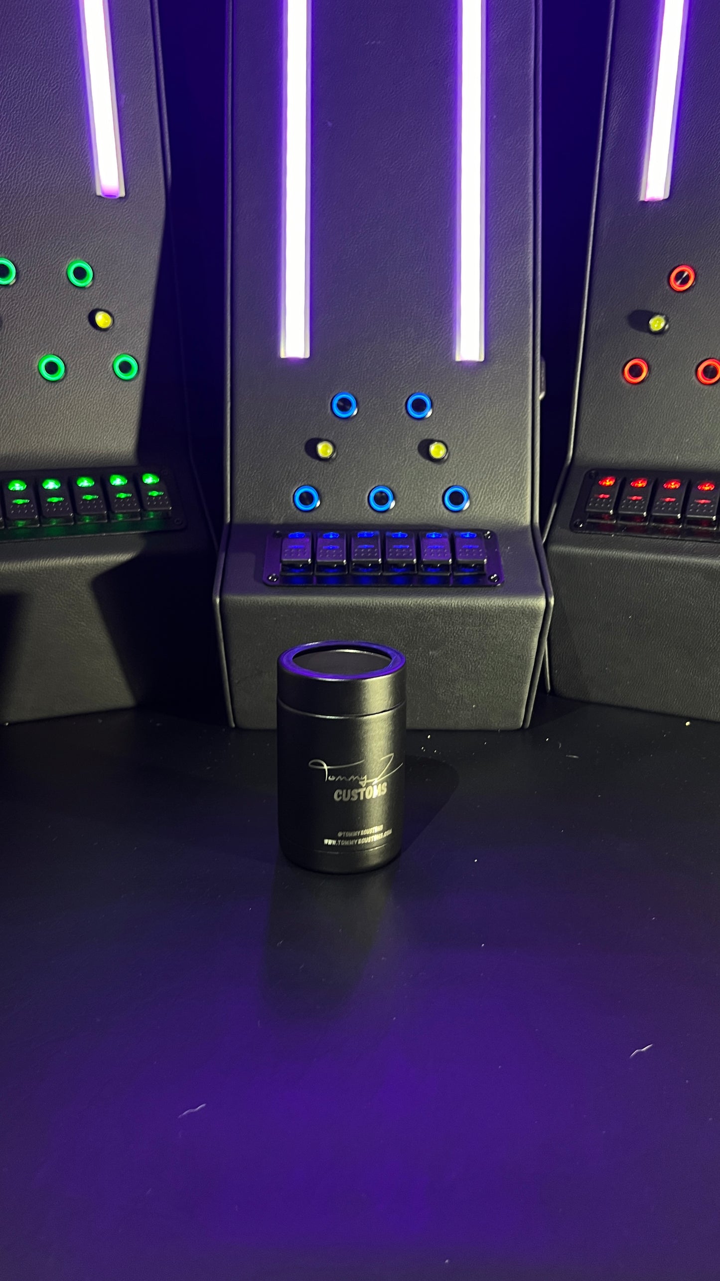 Stubby Holder-Stainless Steel